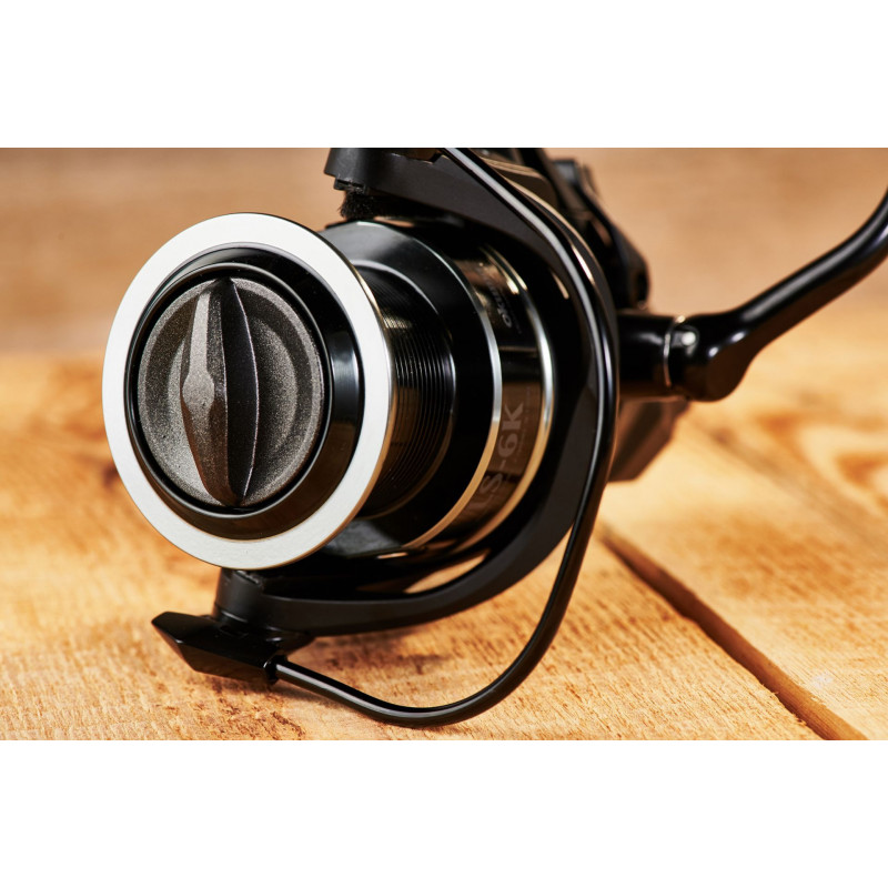 Катушка 8К- LS Baitfeeder Spinning Reel